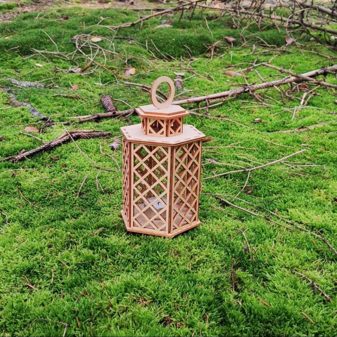 Holz Laterne für Kerzen/Teelichter gelasert - LaserErz
