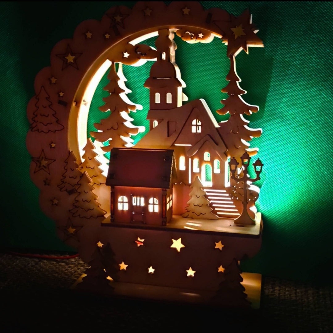 Schwibbogen Kirche mit Haus 3D+Licht (LED) Weihnachtsdekoration - LaserErz