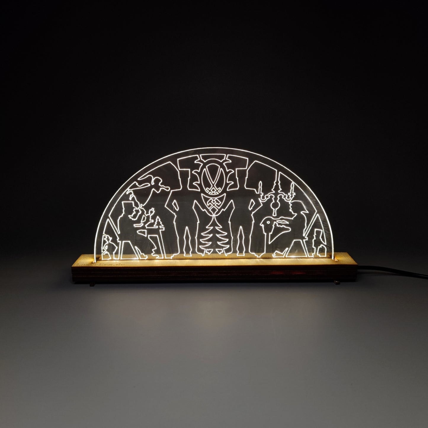 Schwibbogen Tradition trifft Moderne Erzgebirge Weihnachten/Lichterbogen USB+Dimmer/Batterie